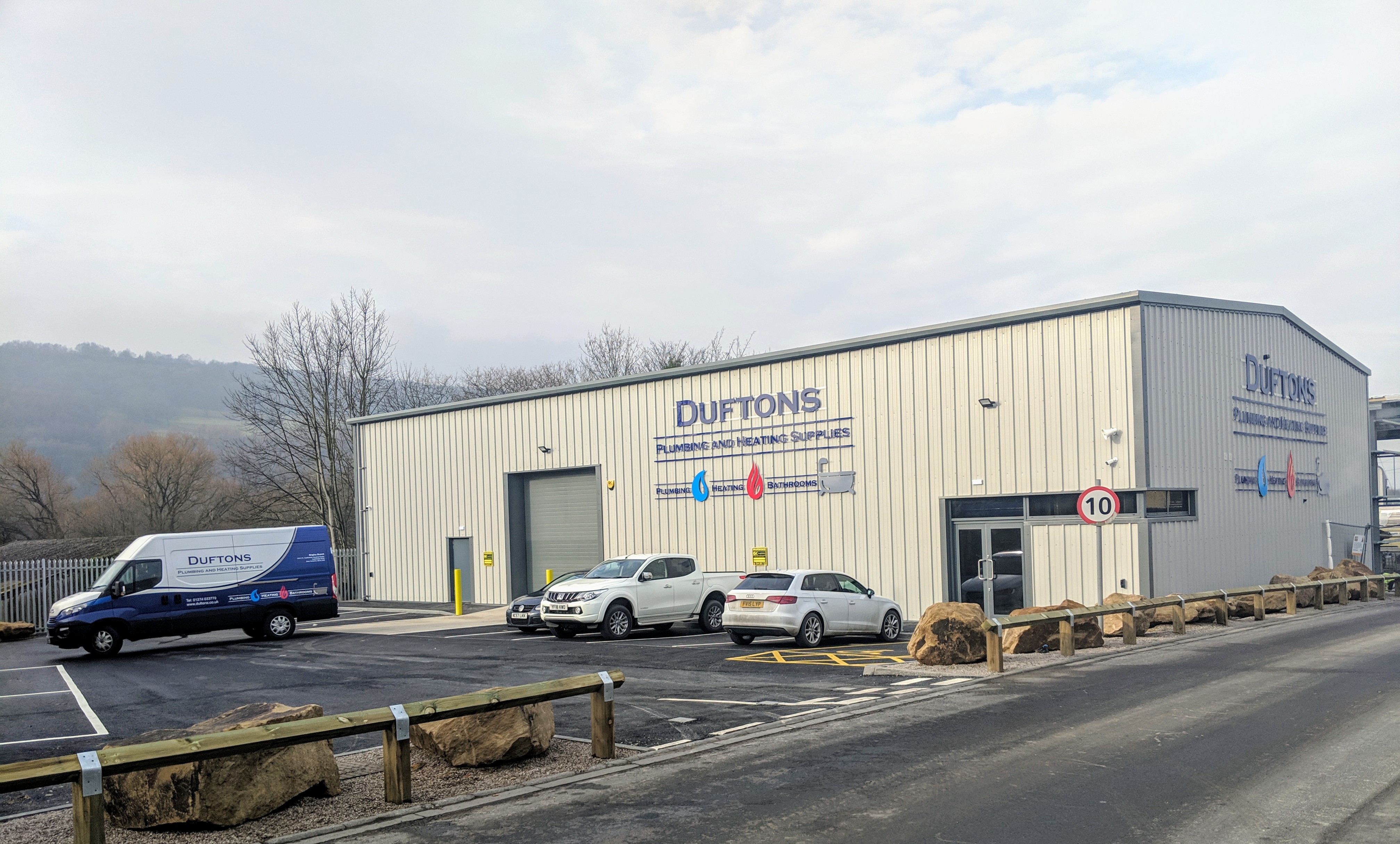 Duftons Plumbers Merchants move to Castlefields Trade Park
